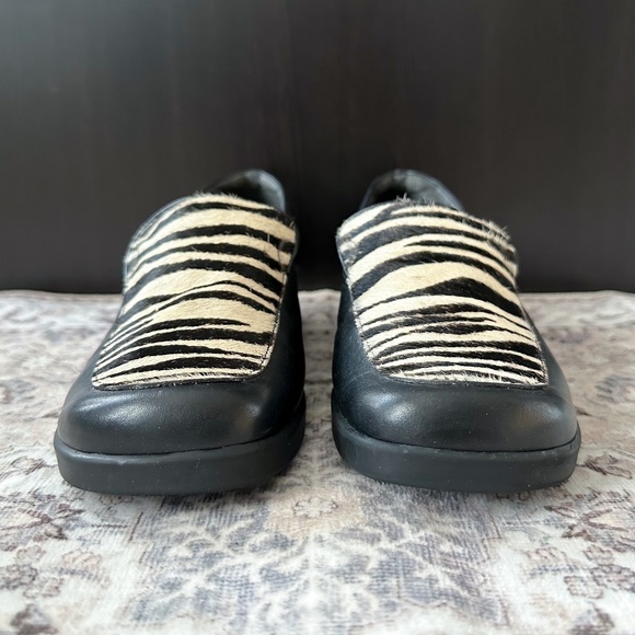 Hush Puppies Genuine Leather Zebra Print Calf Hair Loafers - Picture 3 of 12